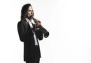 Kenny G o tla mo Aforika Borwa