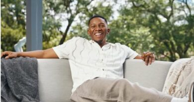 Lawrence Maleka o Kopana le Tom Cruise kwa London Premiere