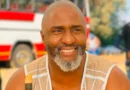 Muzi Mthabela o Amogela Setifikeiti sa go Ruta Baebele